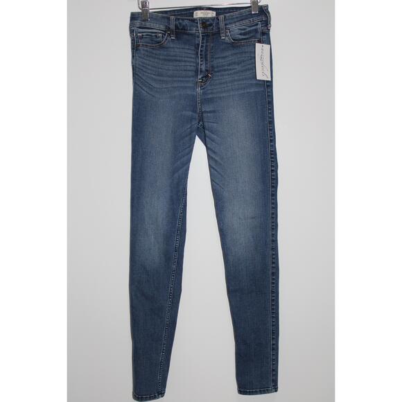 Abercrombie & Fitch Womens Sleeveless Solid Wide Strap Bodysuit Large Black - Picture 6 of 8